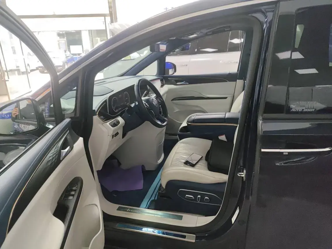 2021 BUICK GL8 thumbnail 2