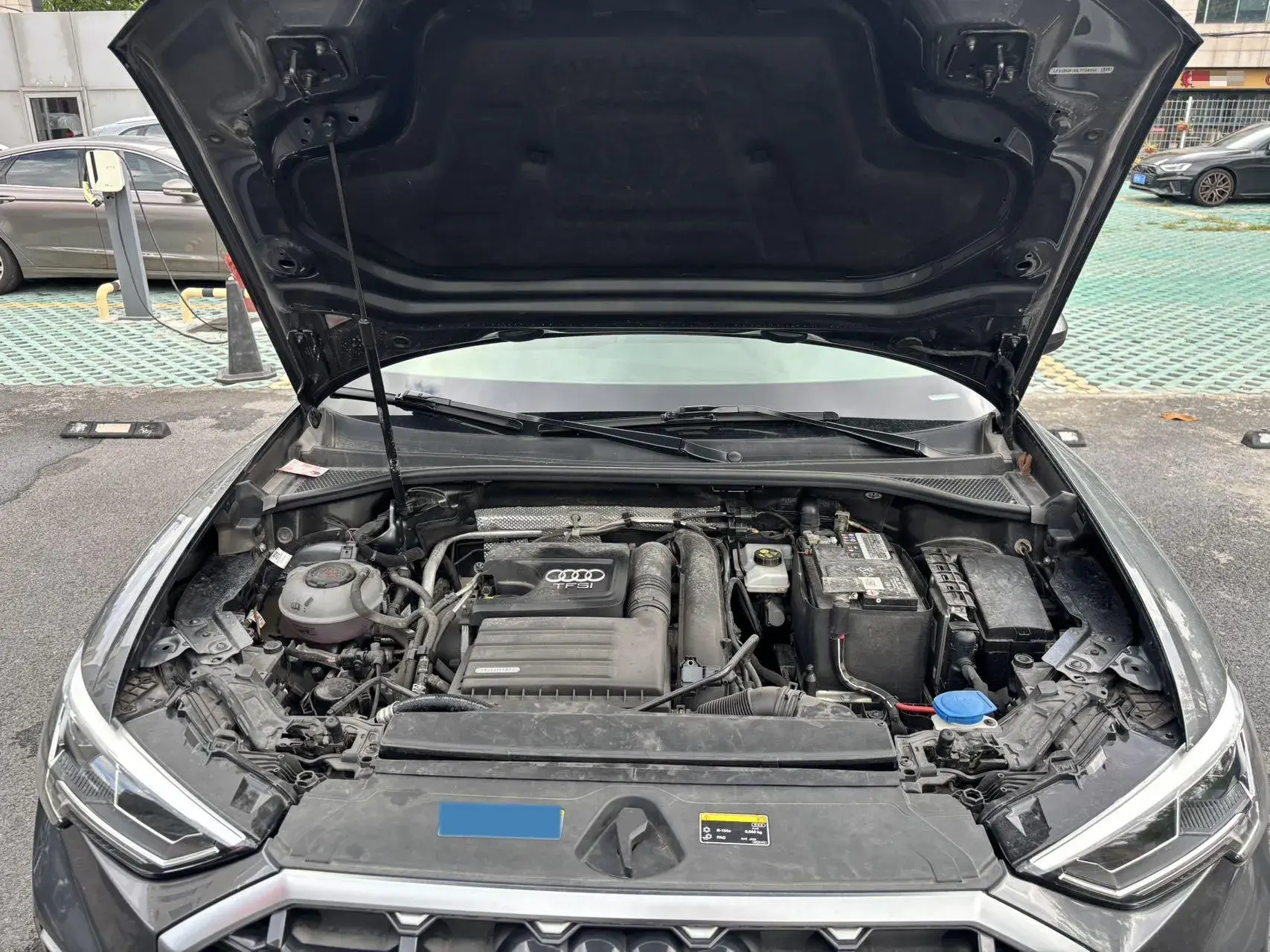 2020 AUDI Q3 thumbnail 4