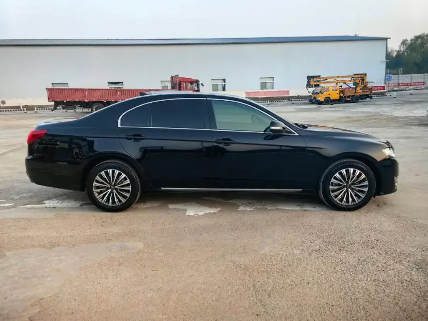 2021 HONGQI H7 thumbnail 4