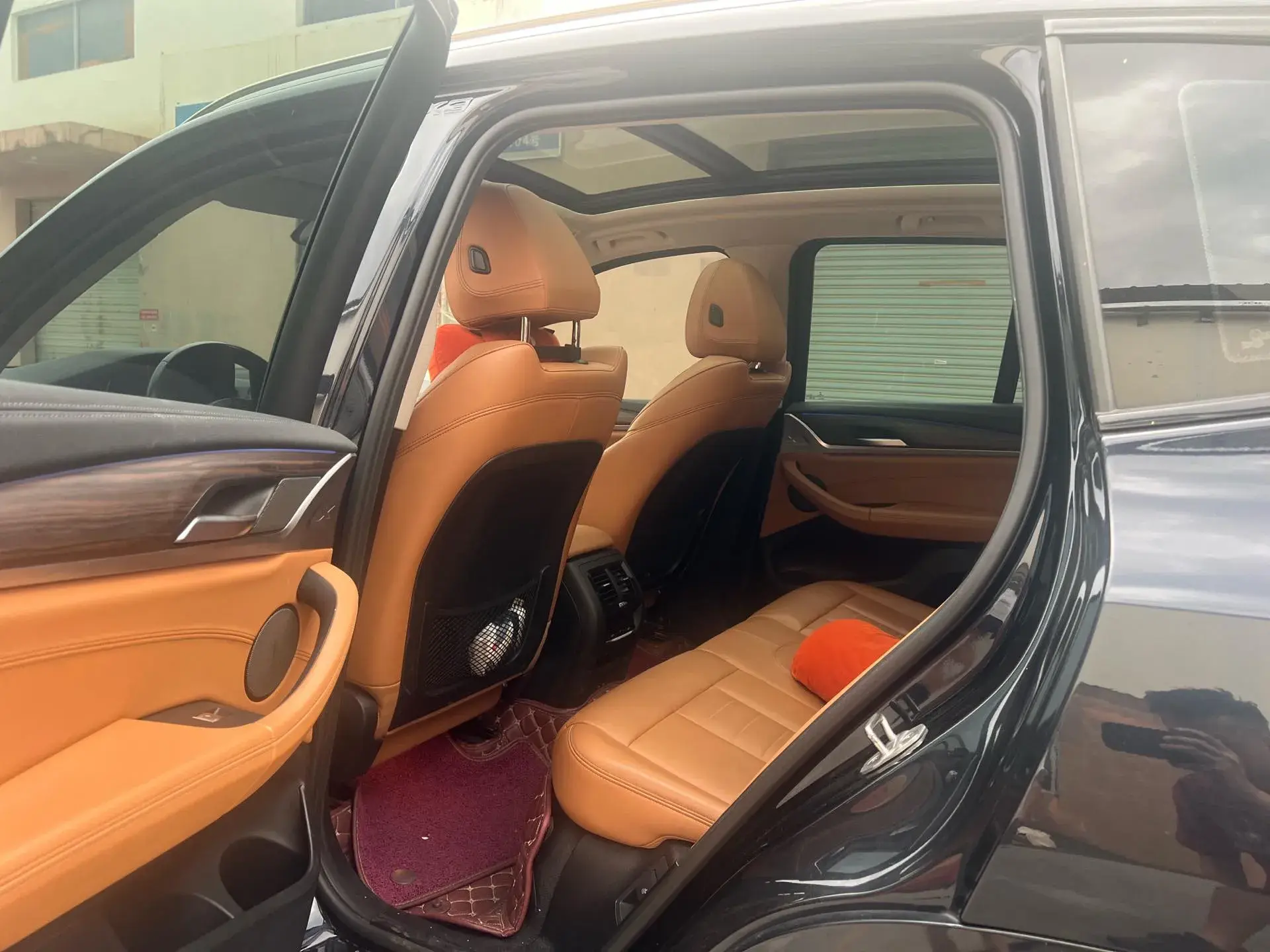 2021 BMW X3 thumbnail 4