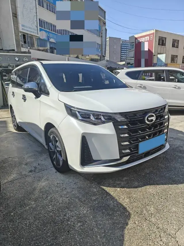 2021 GAC TRUMPCHI thumbnail 3