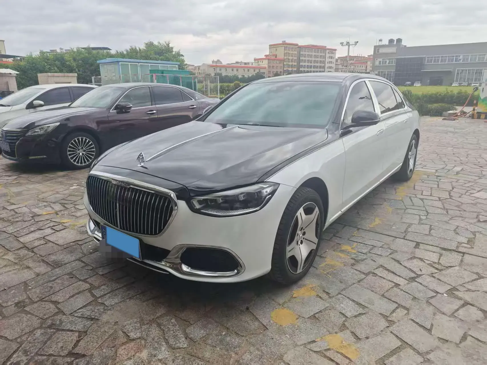 2021 MERCEDES-BENZ MAYBACH view 1