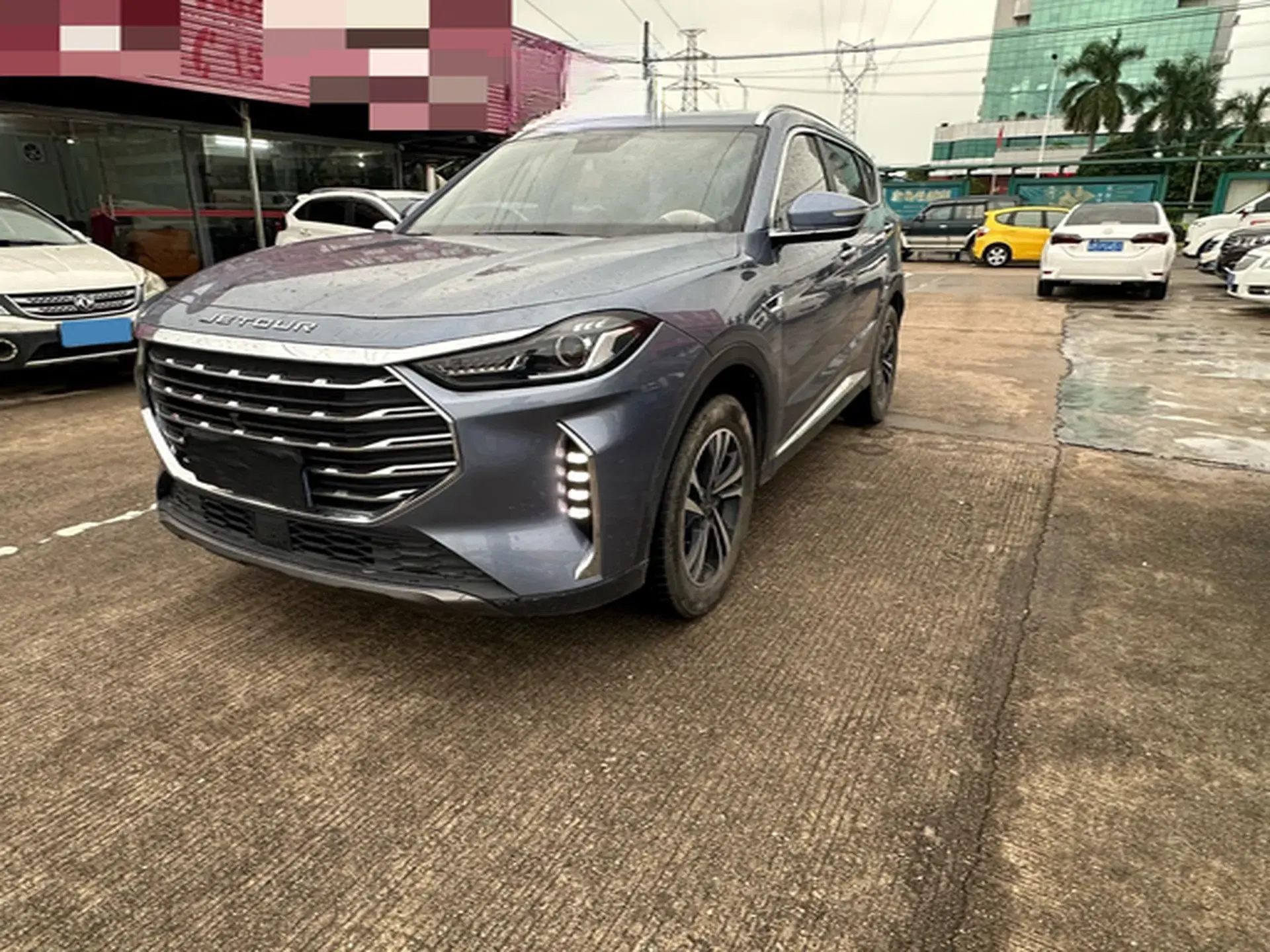 2021 JETOUR X70 view 1