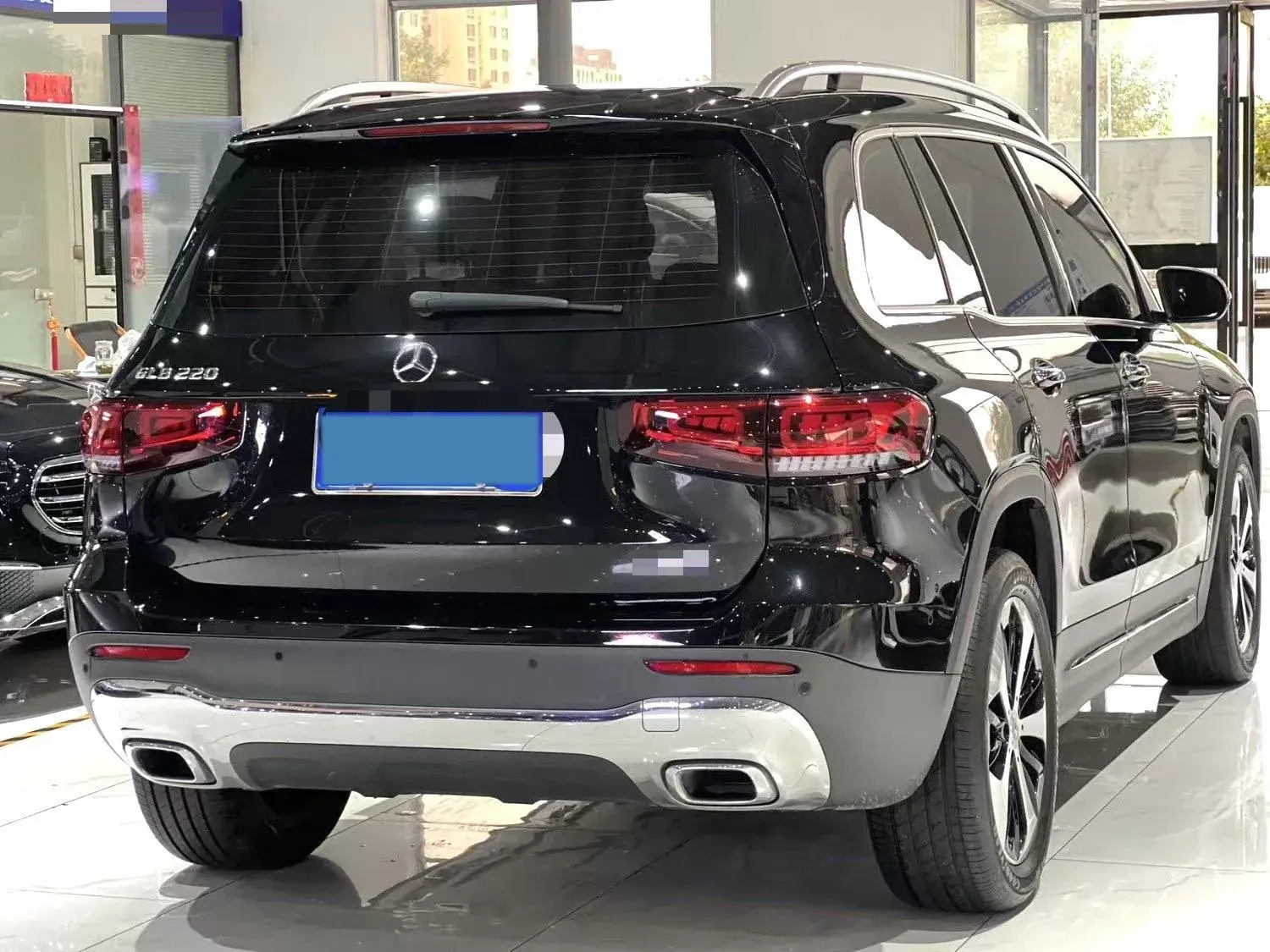 2023 MERCEDES-BENZ GLB thumbnail 4