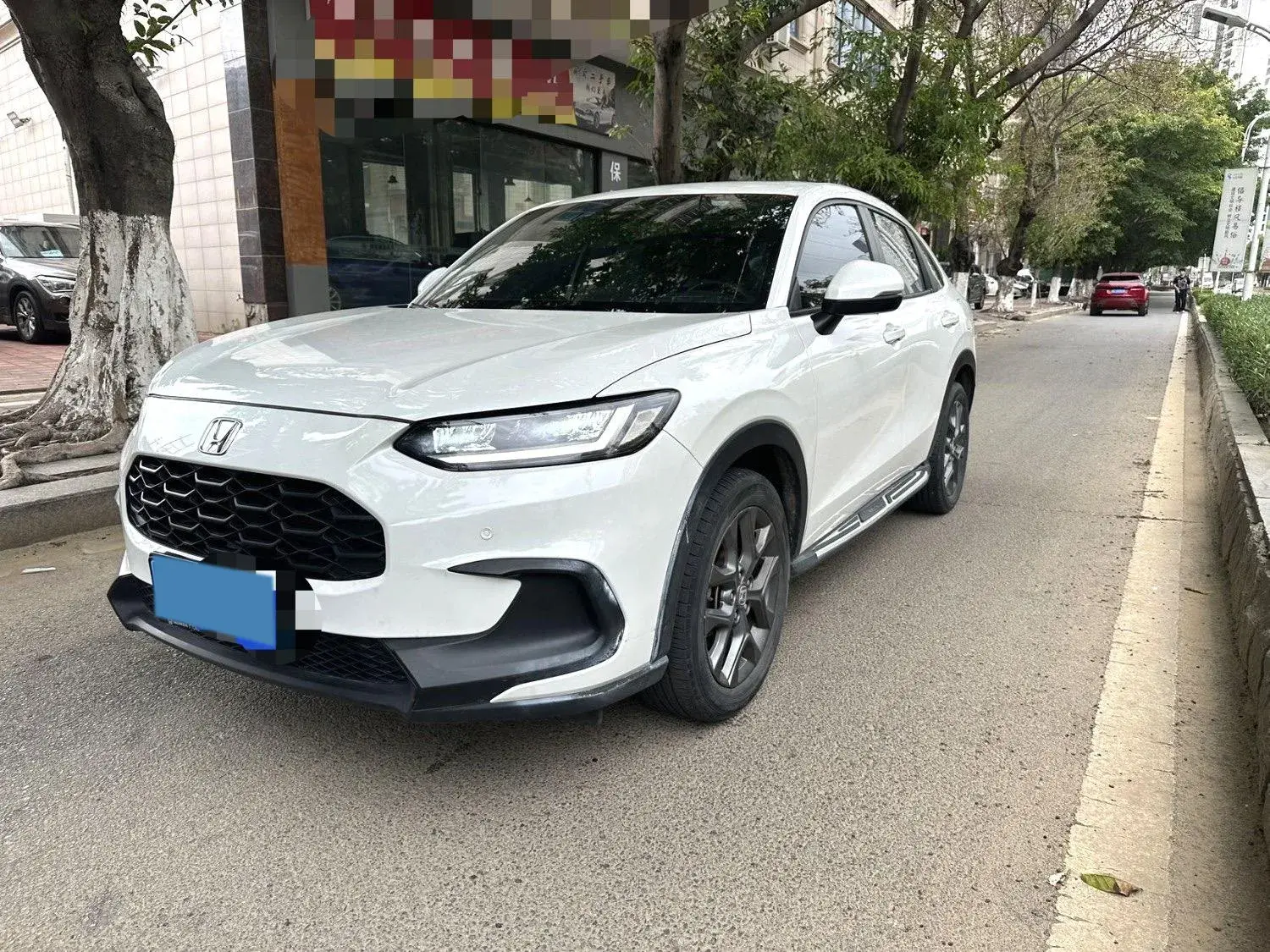 2023 HONDA ZR-V view 1