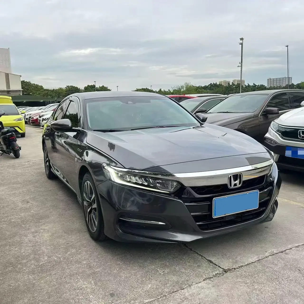 2018 HONDA ACCORD thumbnail 3