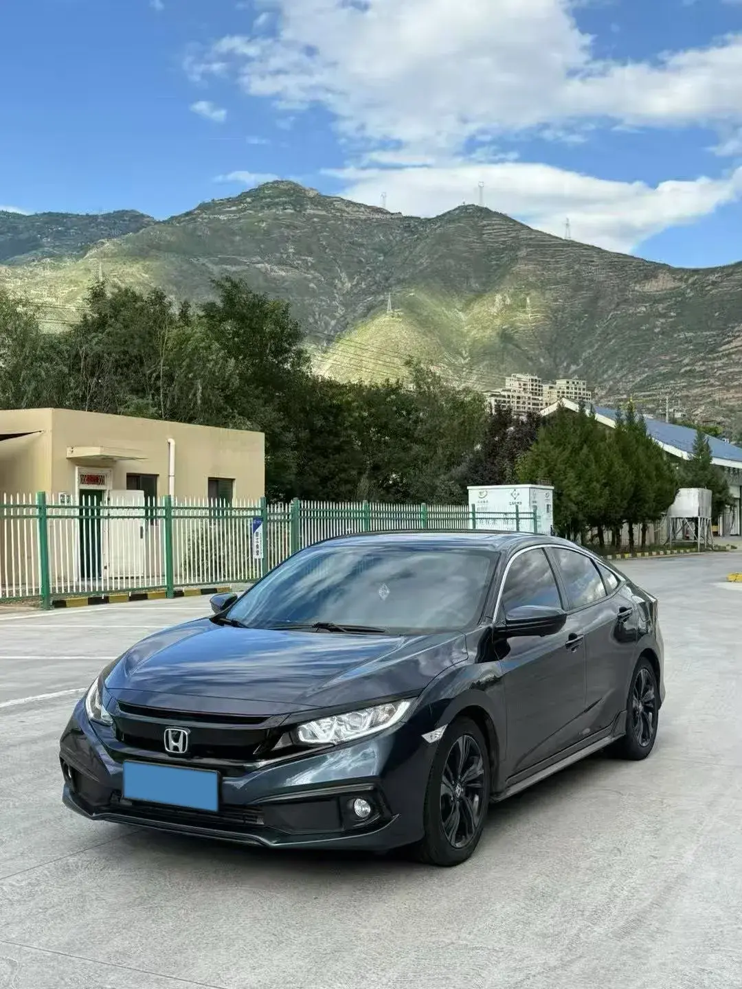 2019 HONDA CIVIC view 1