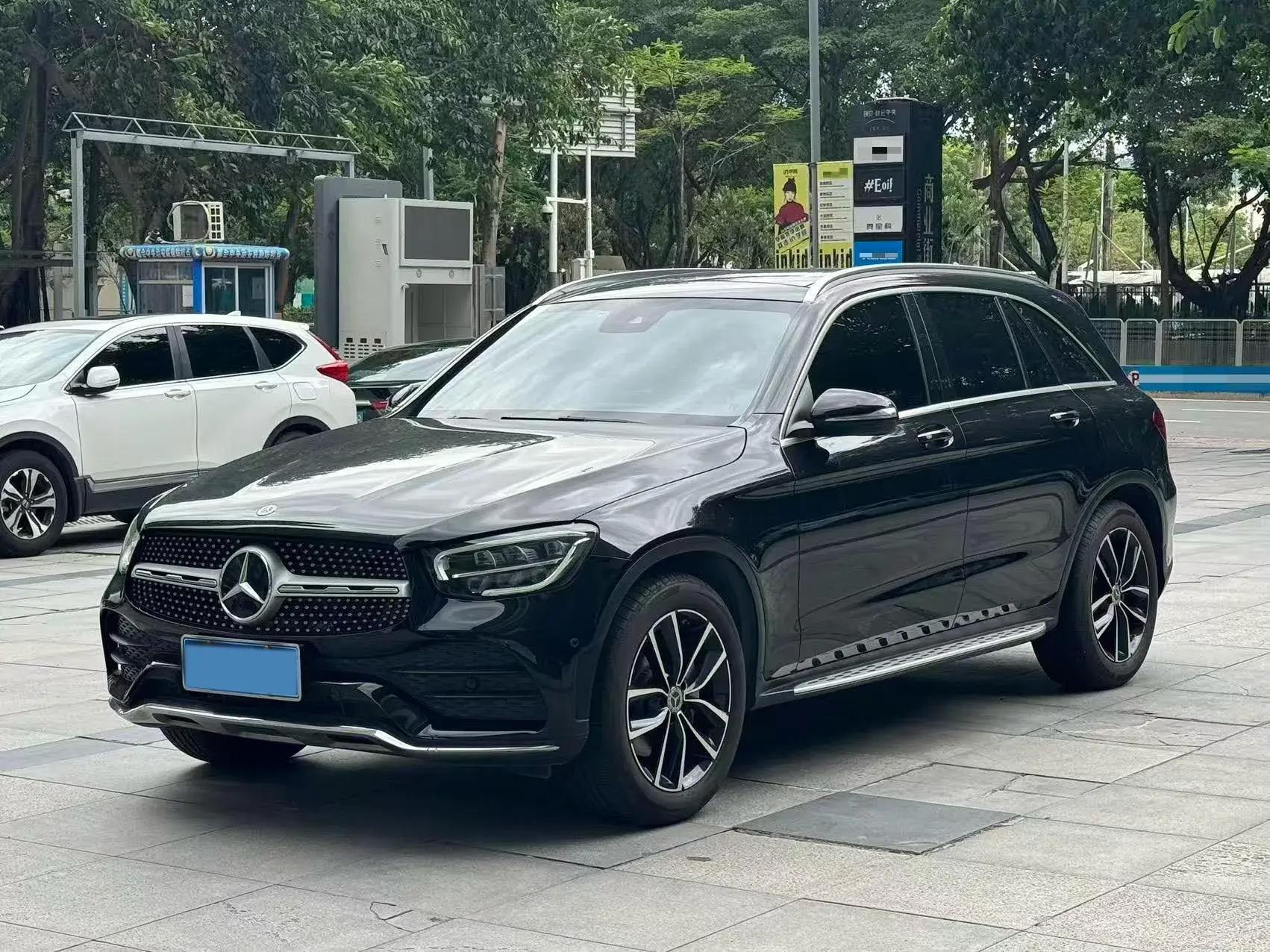 2020 MERCEDES-BENZ GLC view 1