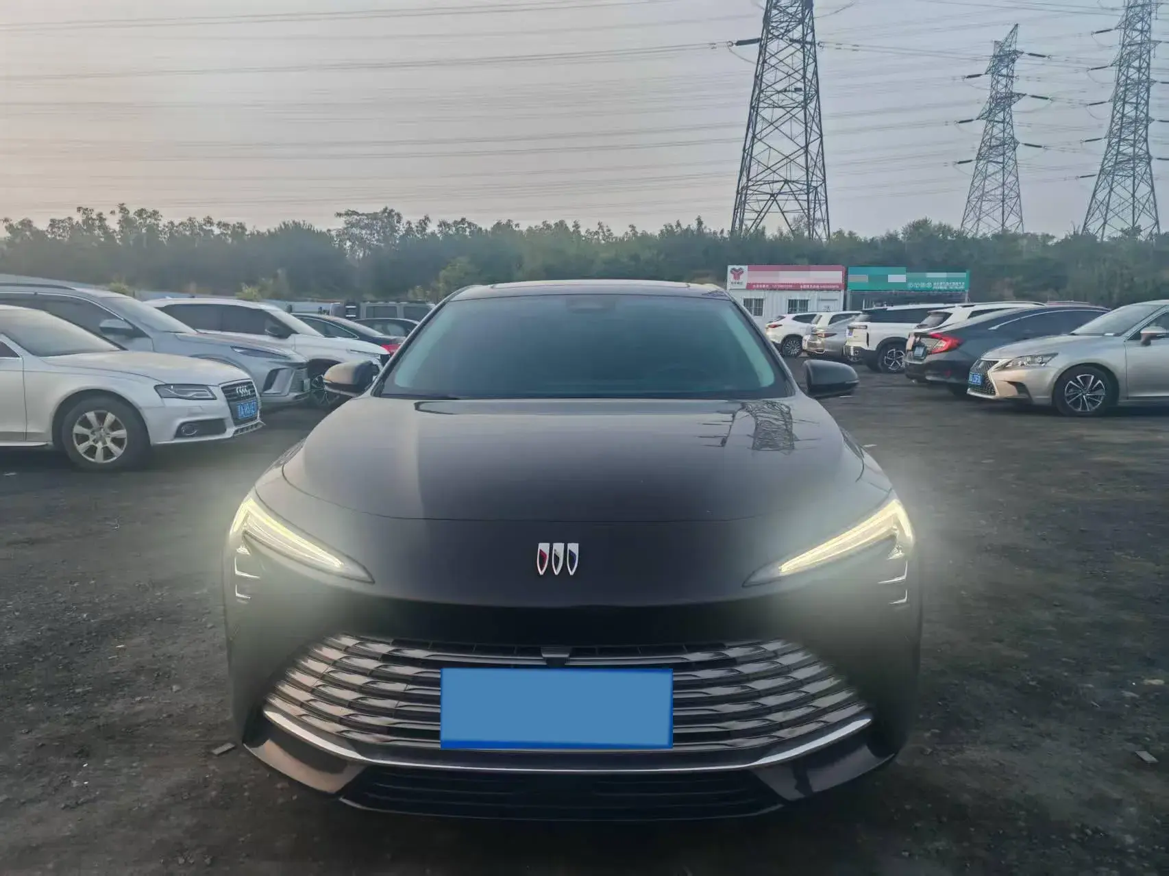 2023 BUICK LARCOSSE thumbnail 2