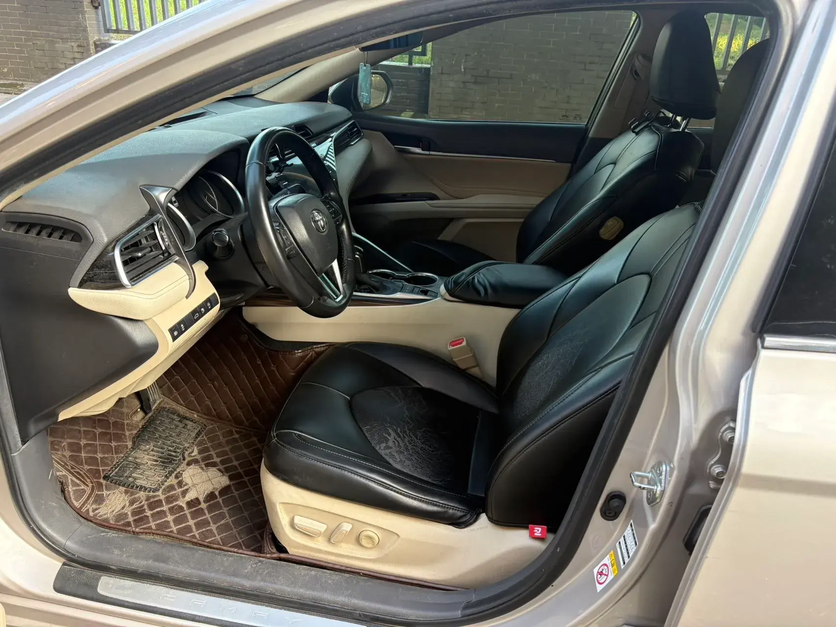 2018 TOYOTA CAMRY thumbnail 4