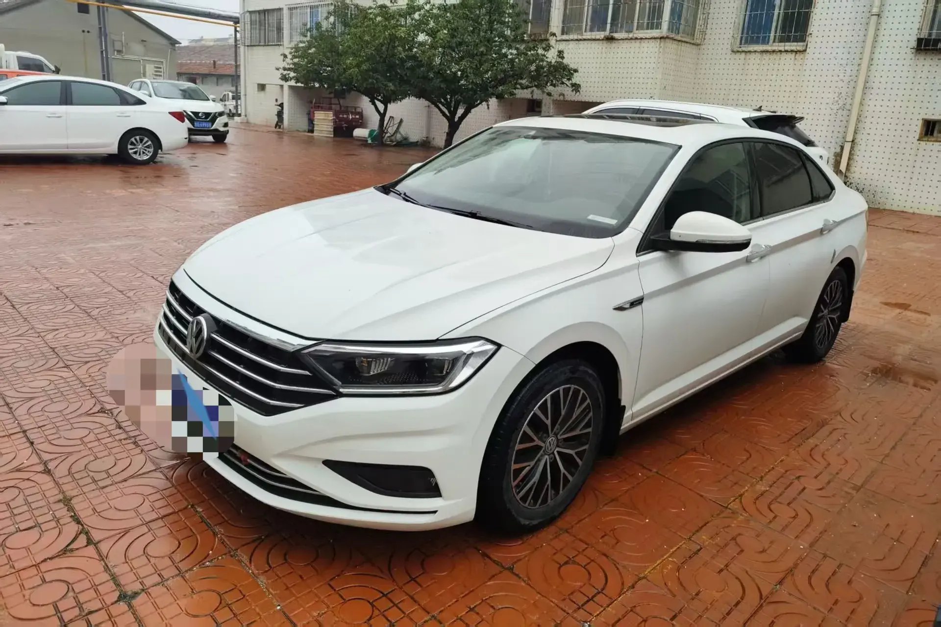 2019 VOLKSWAGEN SAGITAR view 1