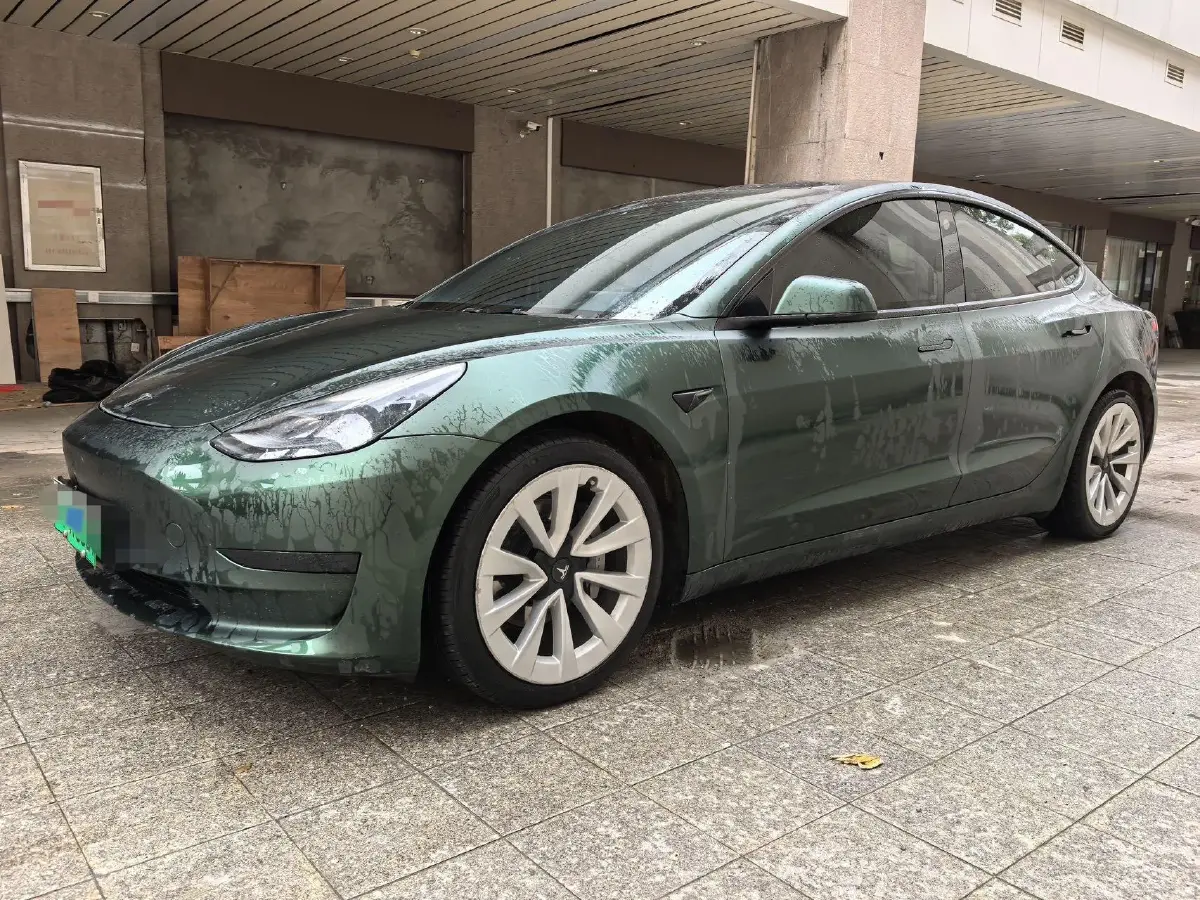 2022 Tesla Model 3 BEV 60KWH