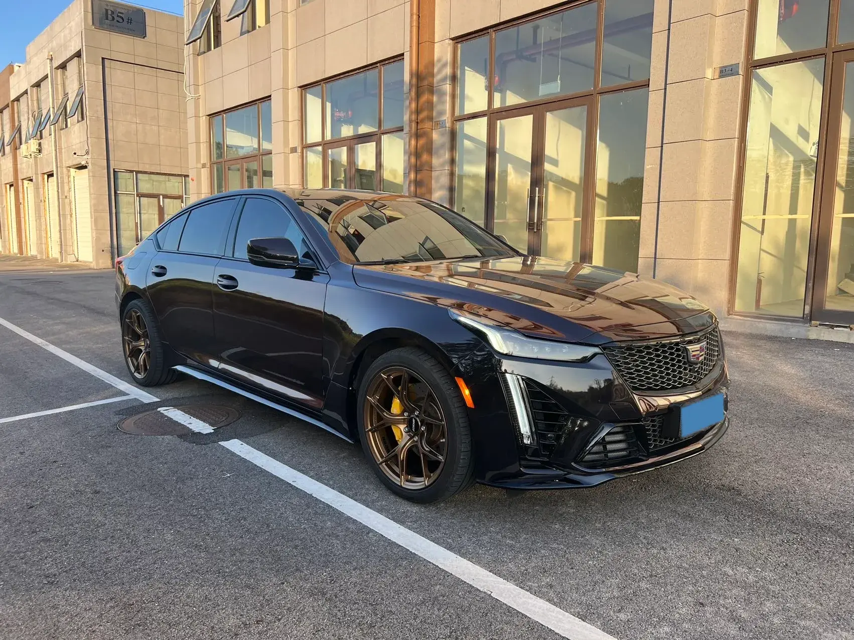 2023 CADILLAC CT5 thumbnail 2