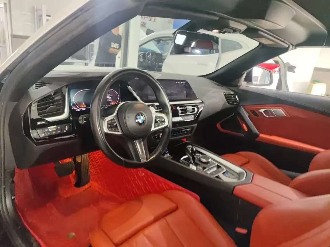 2022 BMW Z4 thumbnail 4