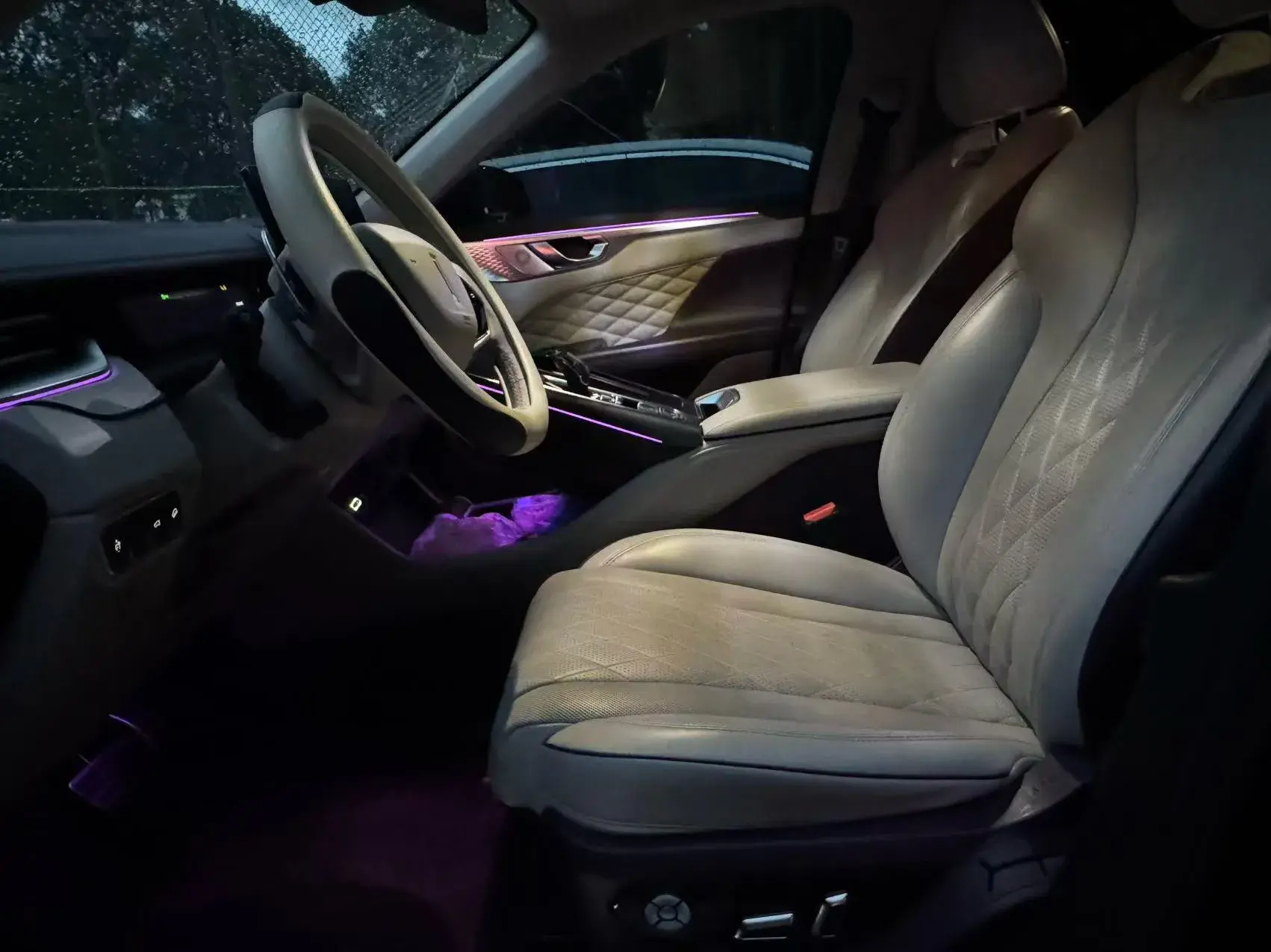 2021 WEY MOCHA thumbnail 4