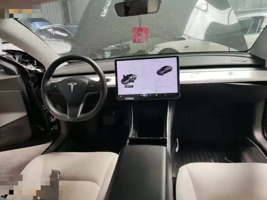 2020 TESLA MODEL thumbnail 4