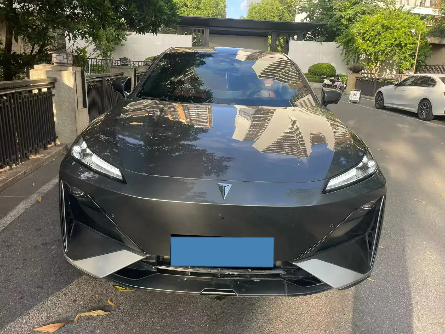 2024 DEEPAL S07 thumbnail 2