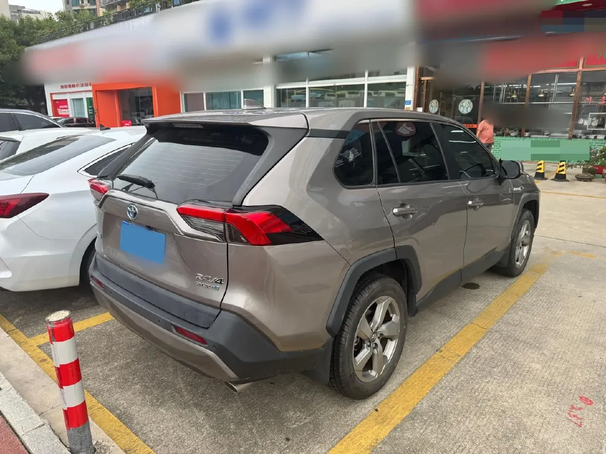2021 Toyota RAV4 Hybird E+ 2.5L 180HP L4 E-CVT PHEV 15.984KWH,autocango,china used car exporter,china ev exporter,chinese used car exporter,chinese used ev exporter
