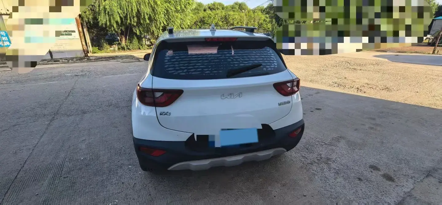 2021 KIA KX1 thumbnail 4