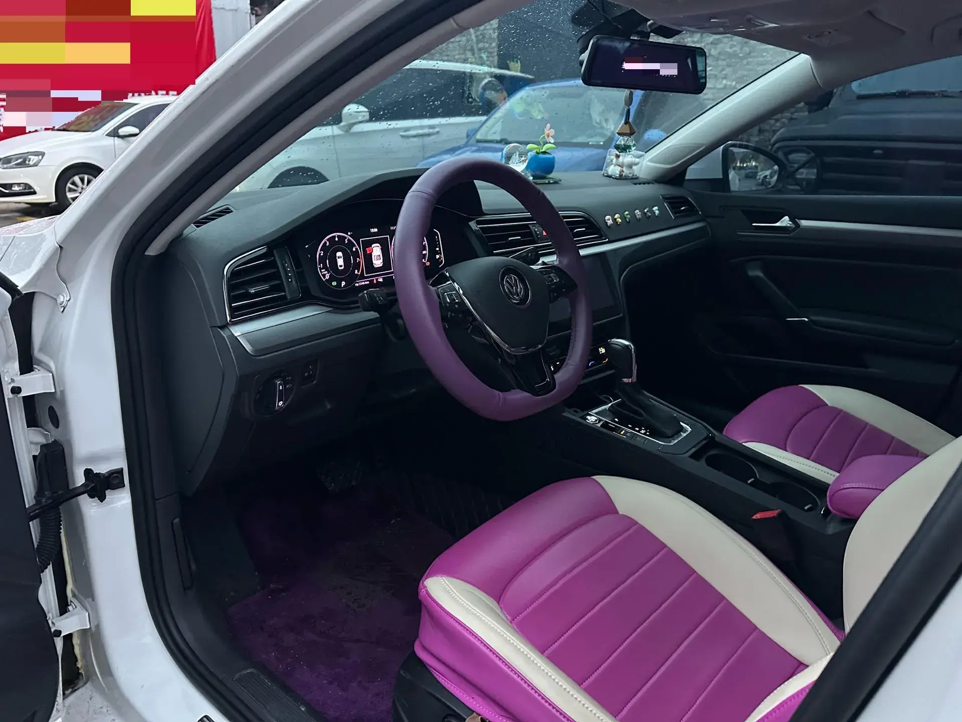 2021 VOLKSWAGEN LAMANDO thumbnail 3