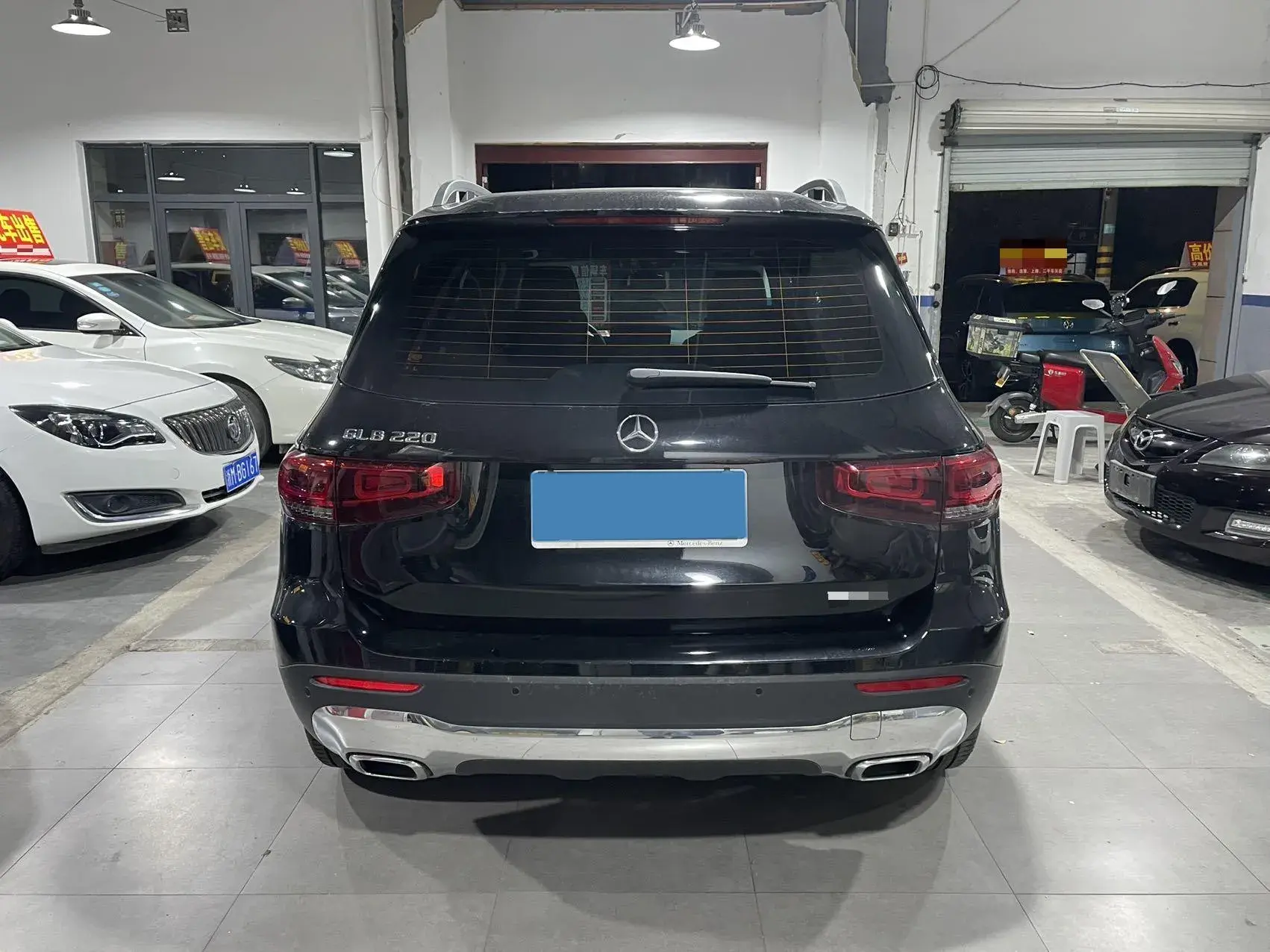 2023 MERCEDES-BENZ GLB thumbnail 4