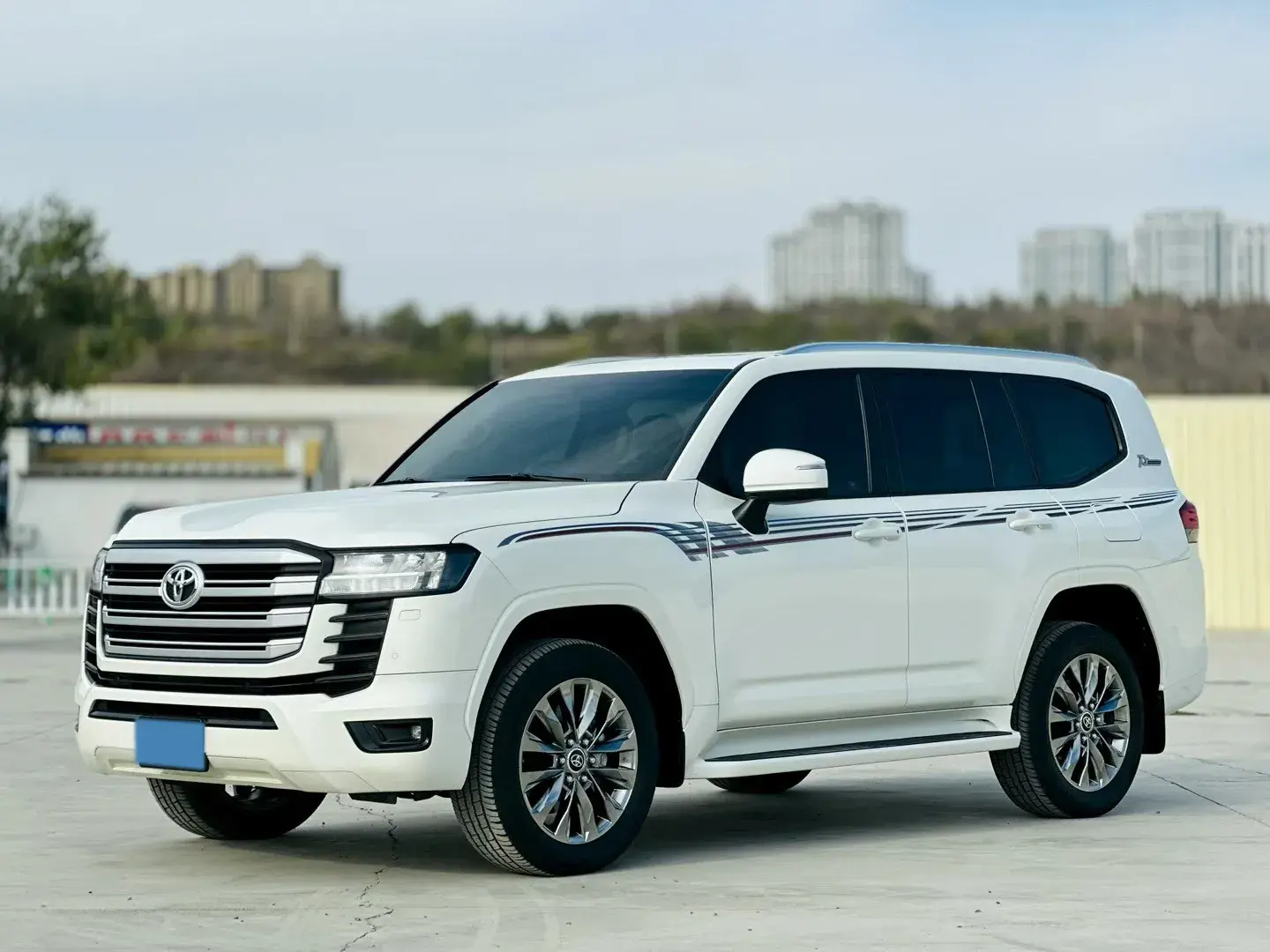 2021 CHEVROLET TRAX view 1