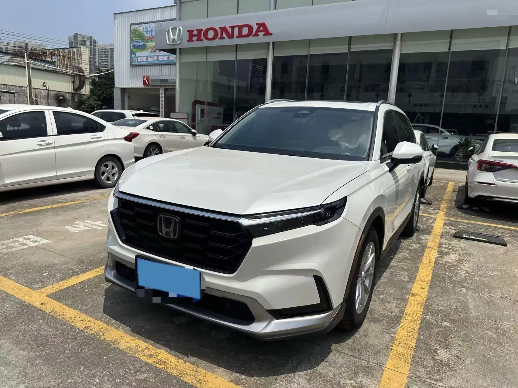 2023 HONDA CR-V view 1