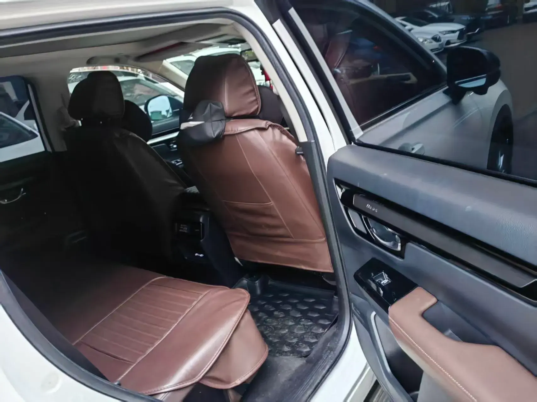 2023 HONDA CR-V thumbnail 4