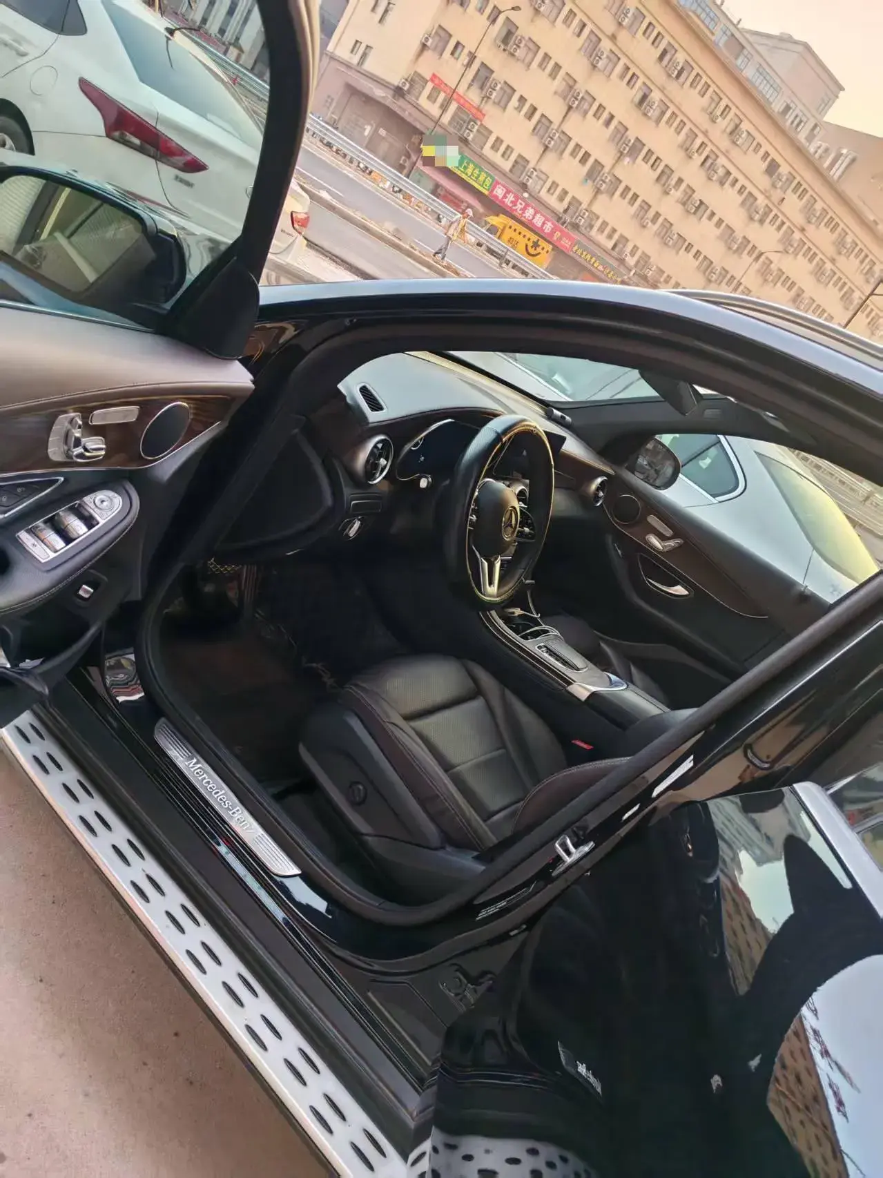 2022 MERCEDES-BENZ GLC thumbnail 4