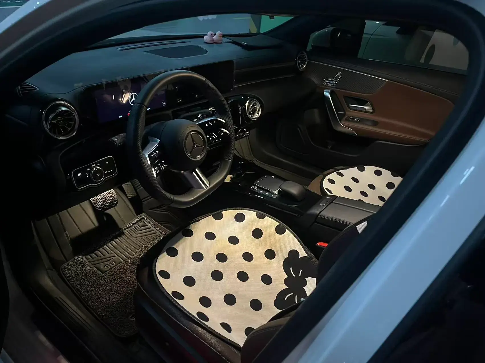 2024 MERCEDES-BENZ A thumbnail 3