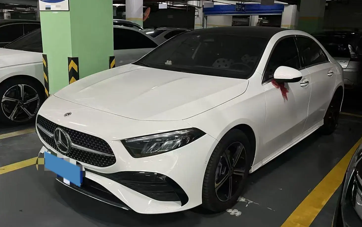 2024 MERCEDES-BENZ A view 1