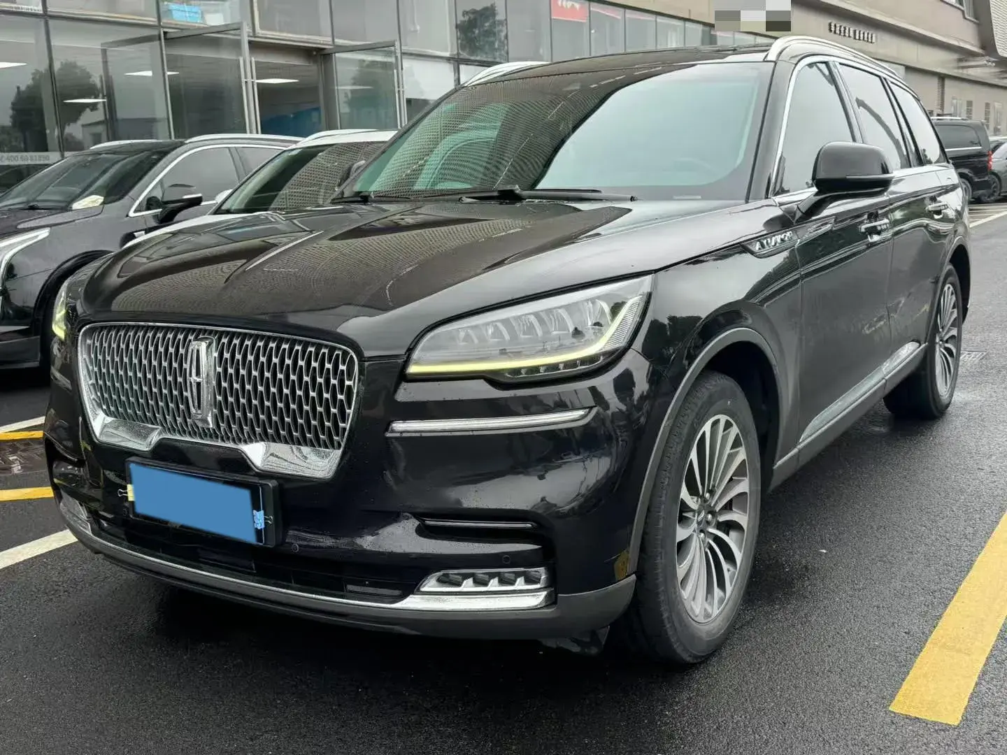 2020 LINCOLN AVIATOR view 1