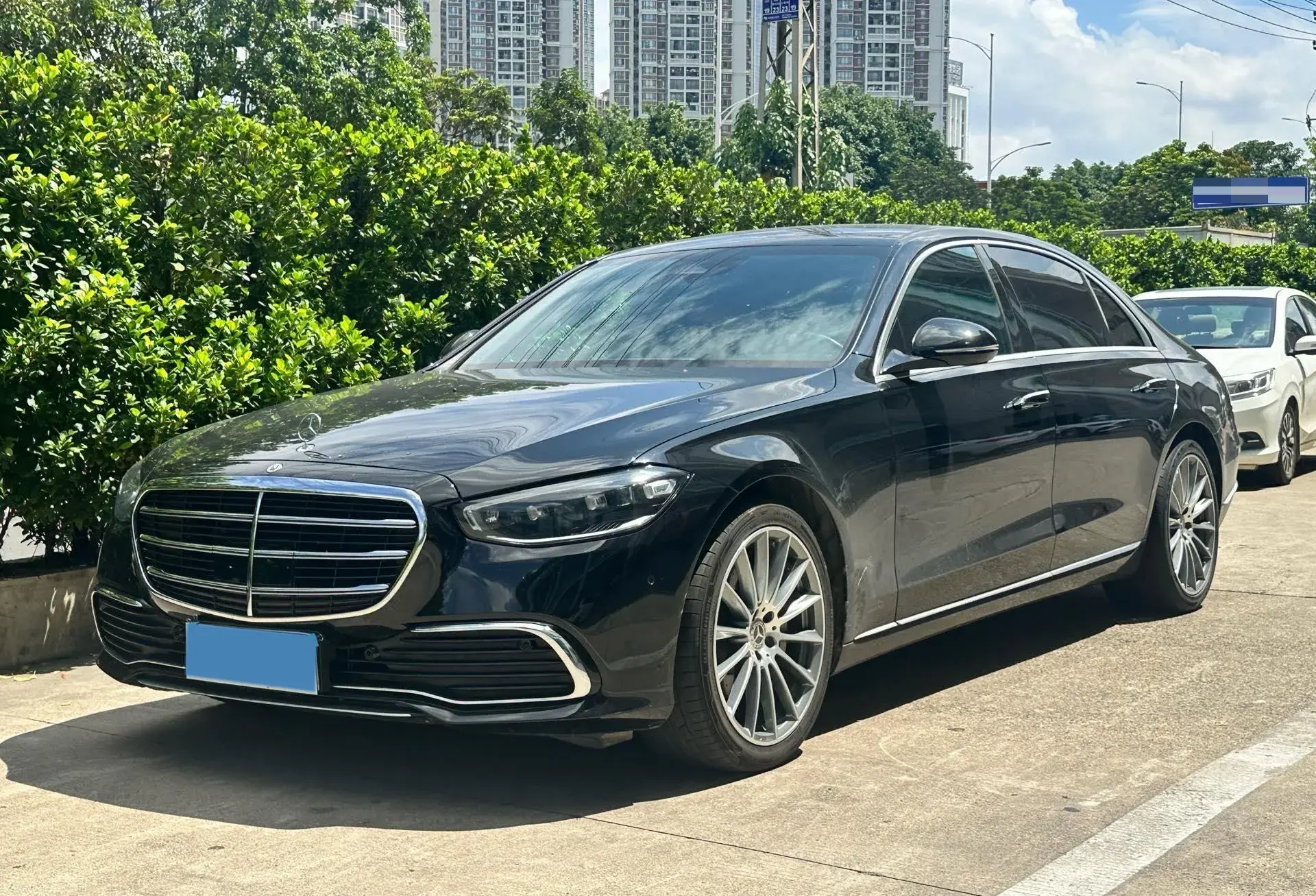 2022 MERCEDES-BENZ S view 1