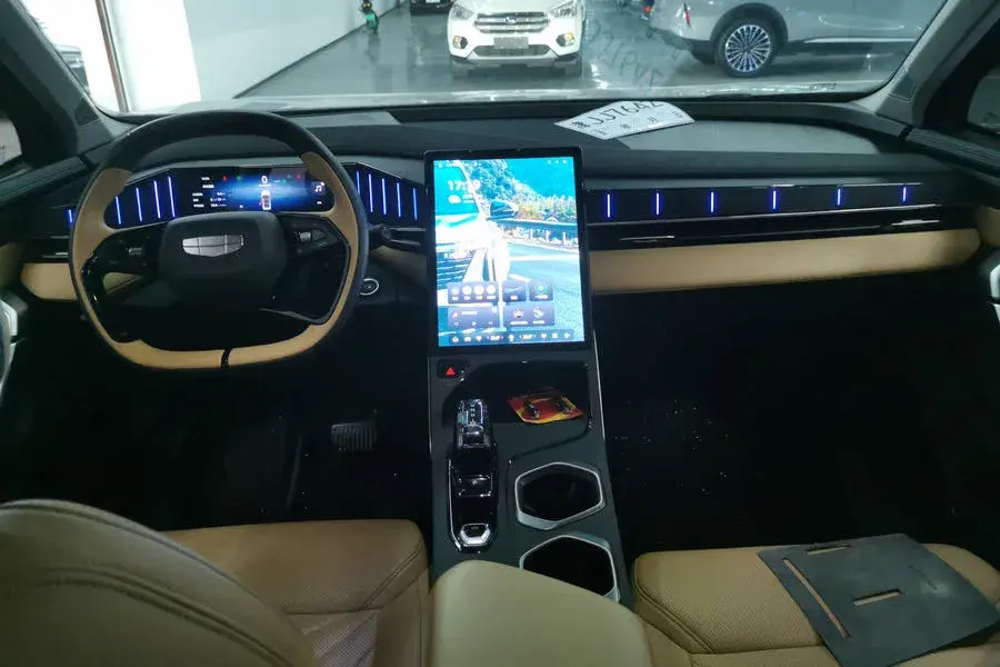 2023 GEELY STARRAY thumbnail 4