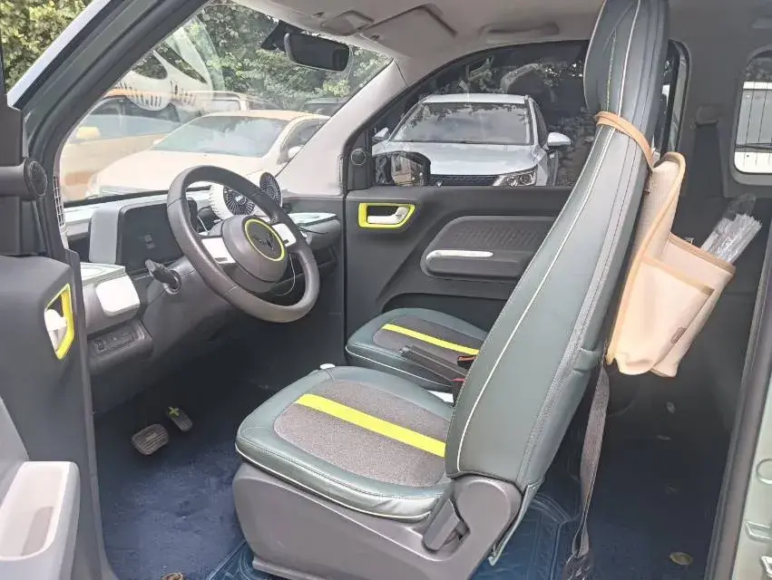 2022 WULING HONGGUANG thumbnail 4