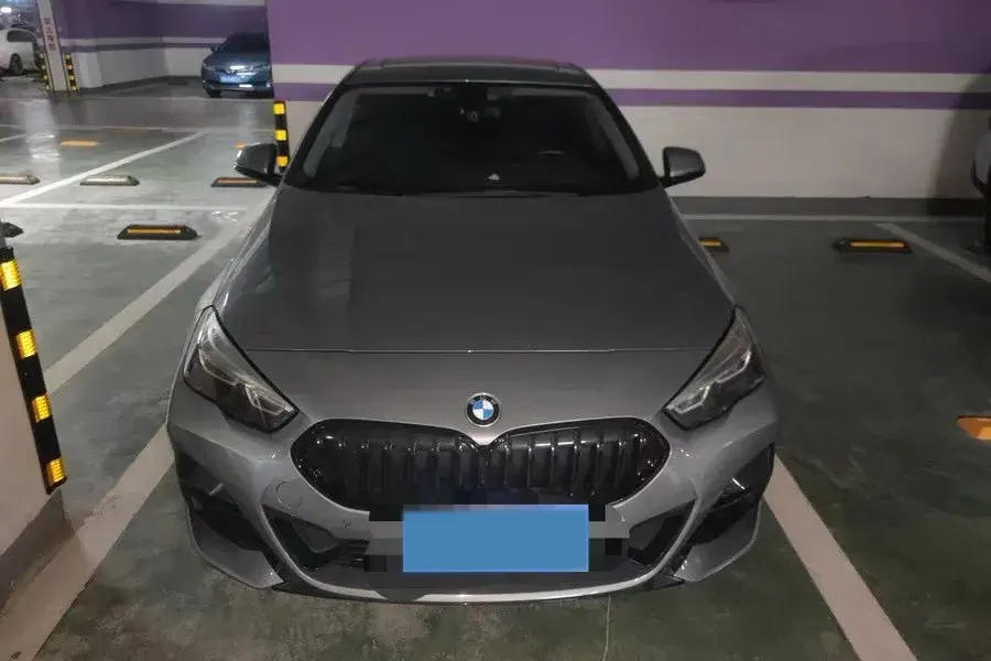 2021 BMW 2 thumbnail 2