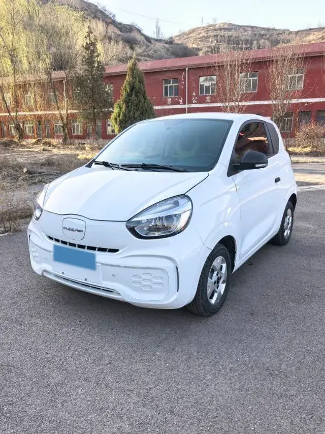 2020 ROEWE CLEVER view 1