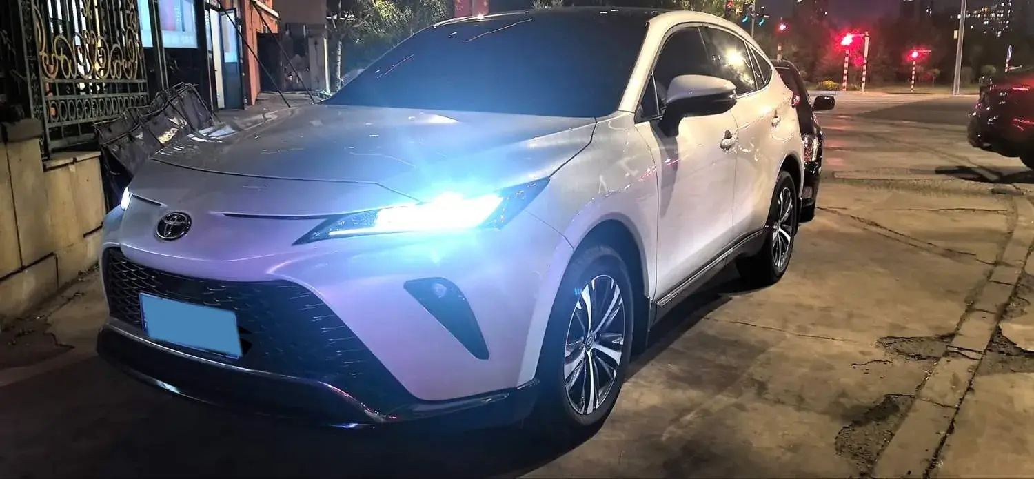 2022 TOYOTA VENZA view 1