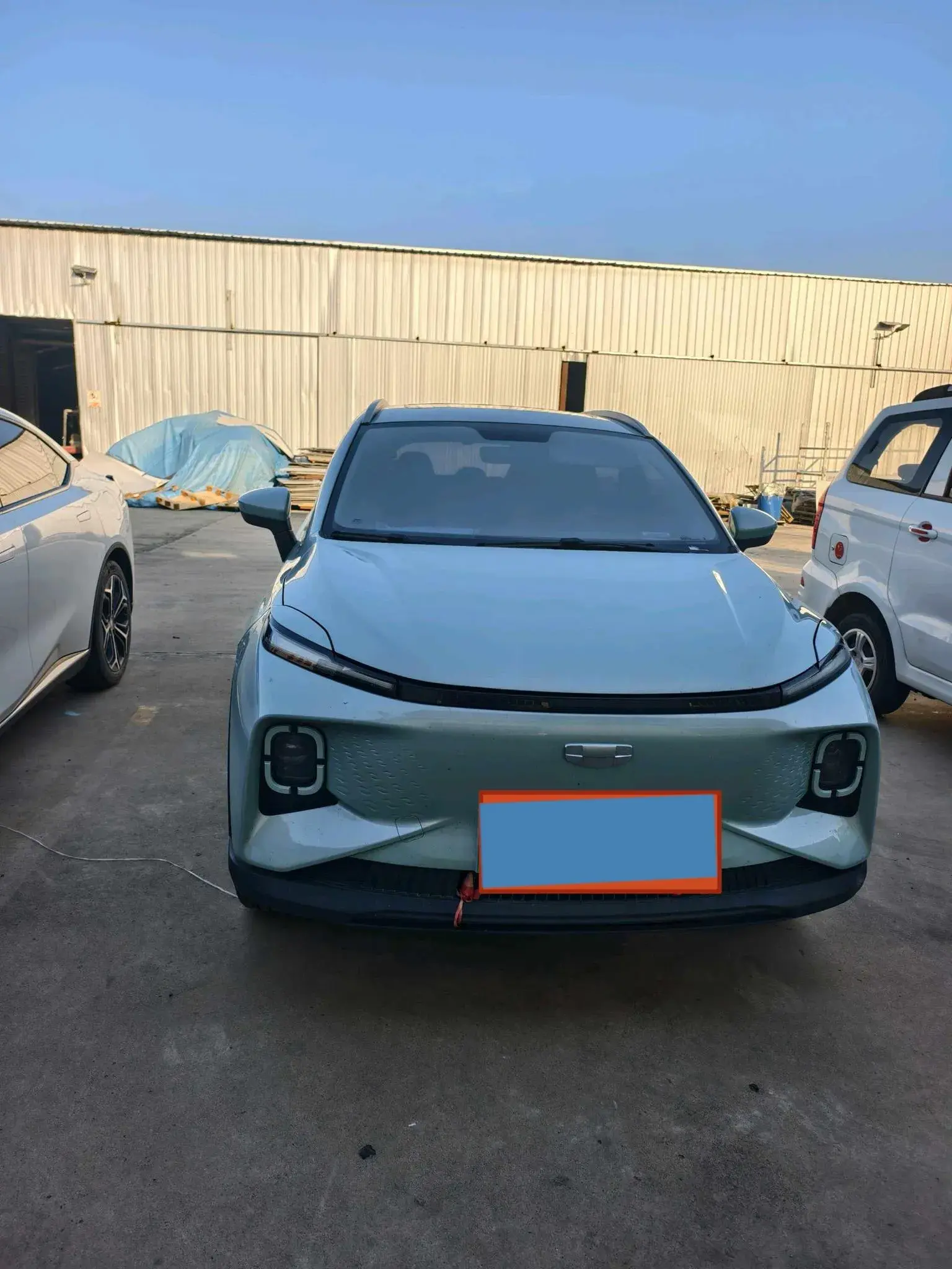 2024 GEOMETRY E thumbnail 2