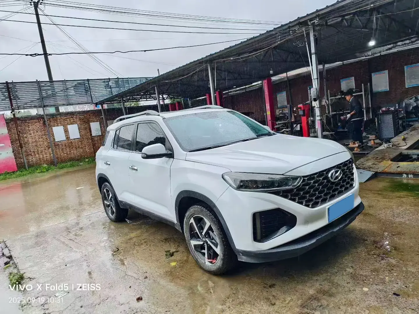 2021 HYUNDAI IX35 thumbnail 4