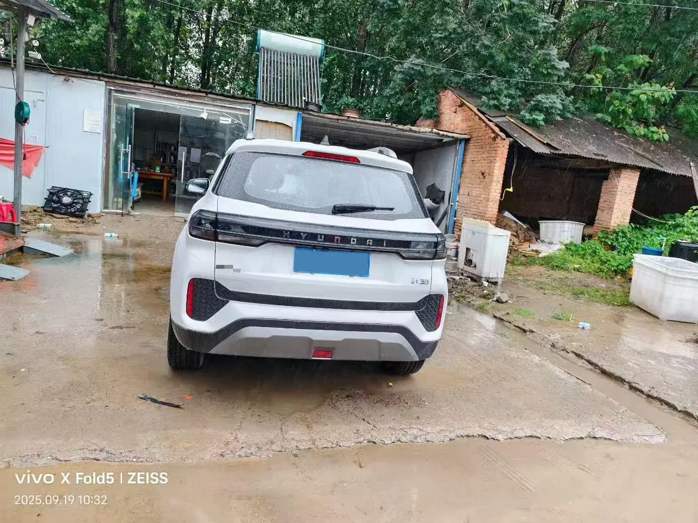 2021 HYUNDAI IX35 thumbnail 3