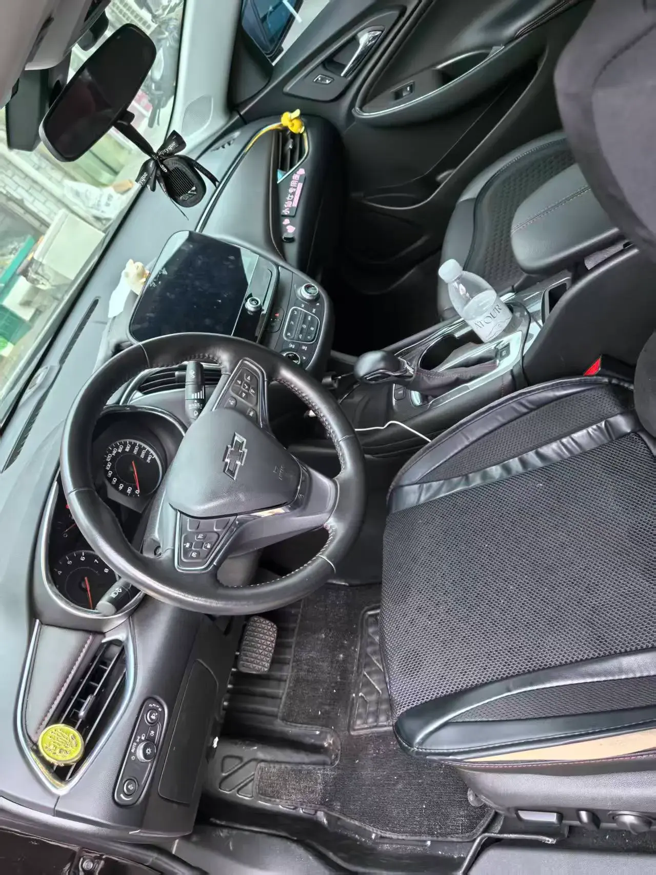 2022 CHEVROLET MALIBU thumbnail 3