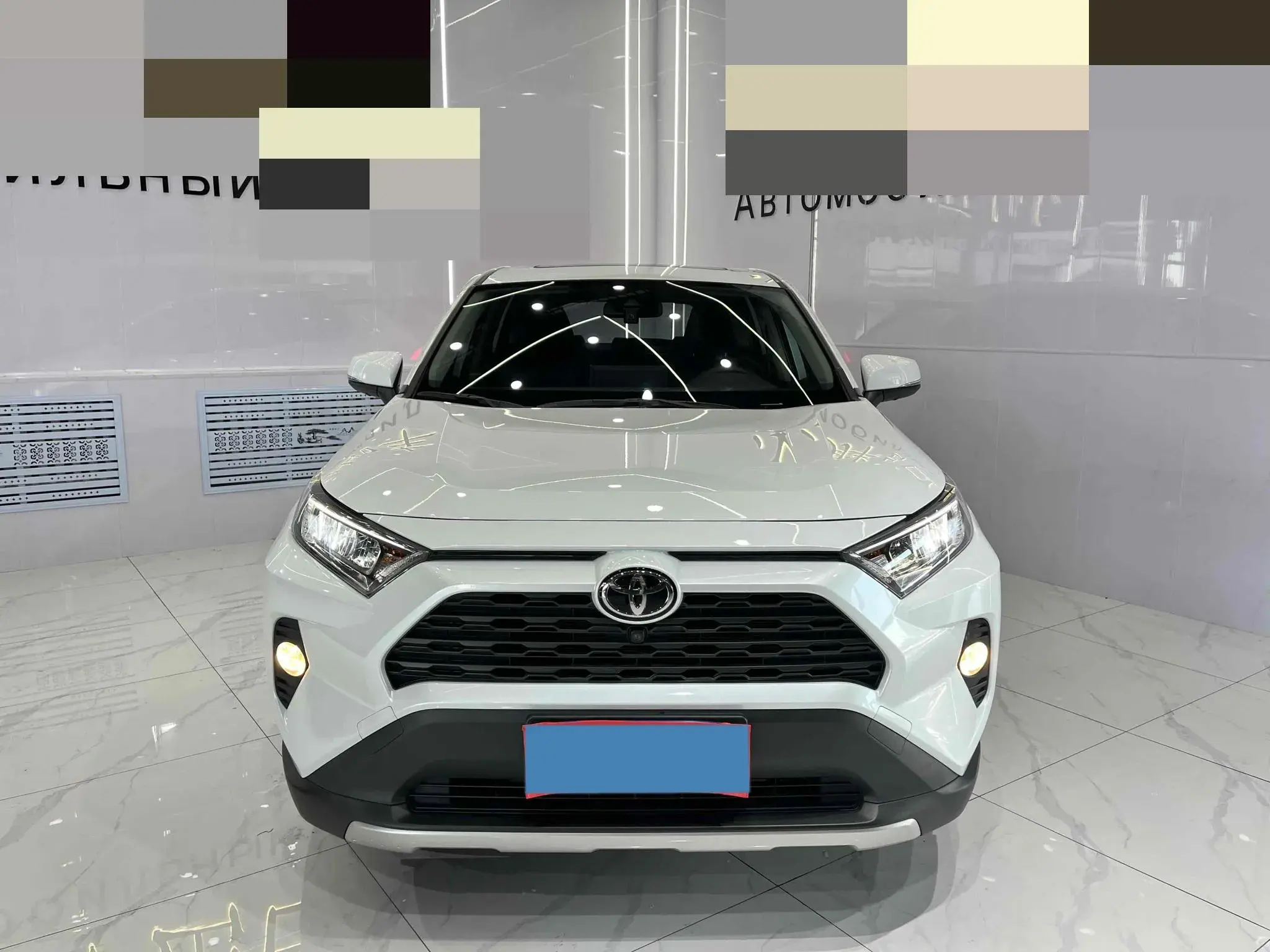 2021 TOYOTA RAV4 thumbnail 3