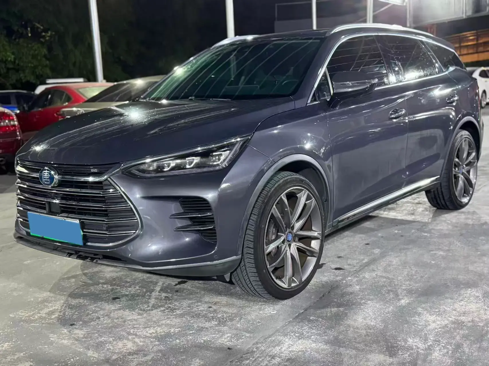 2018 BYD TANG view 1