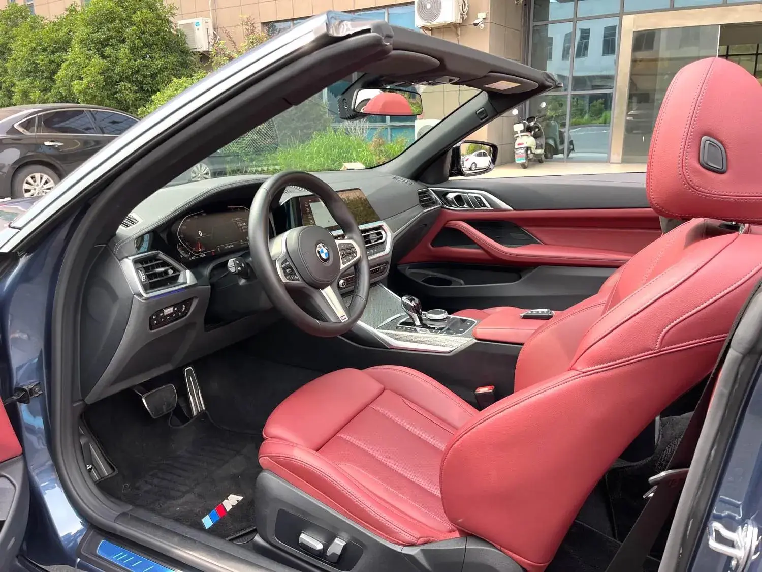 2022 BMW 4 thumbnail 4