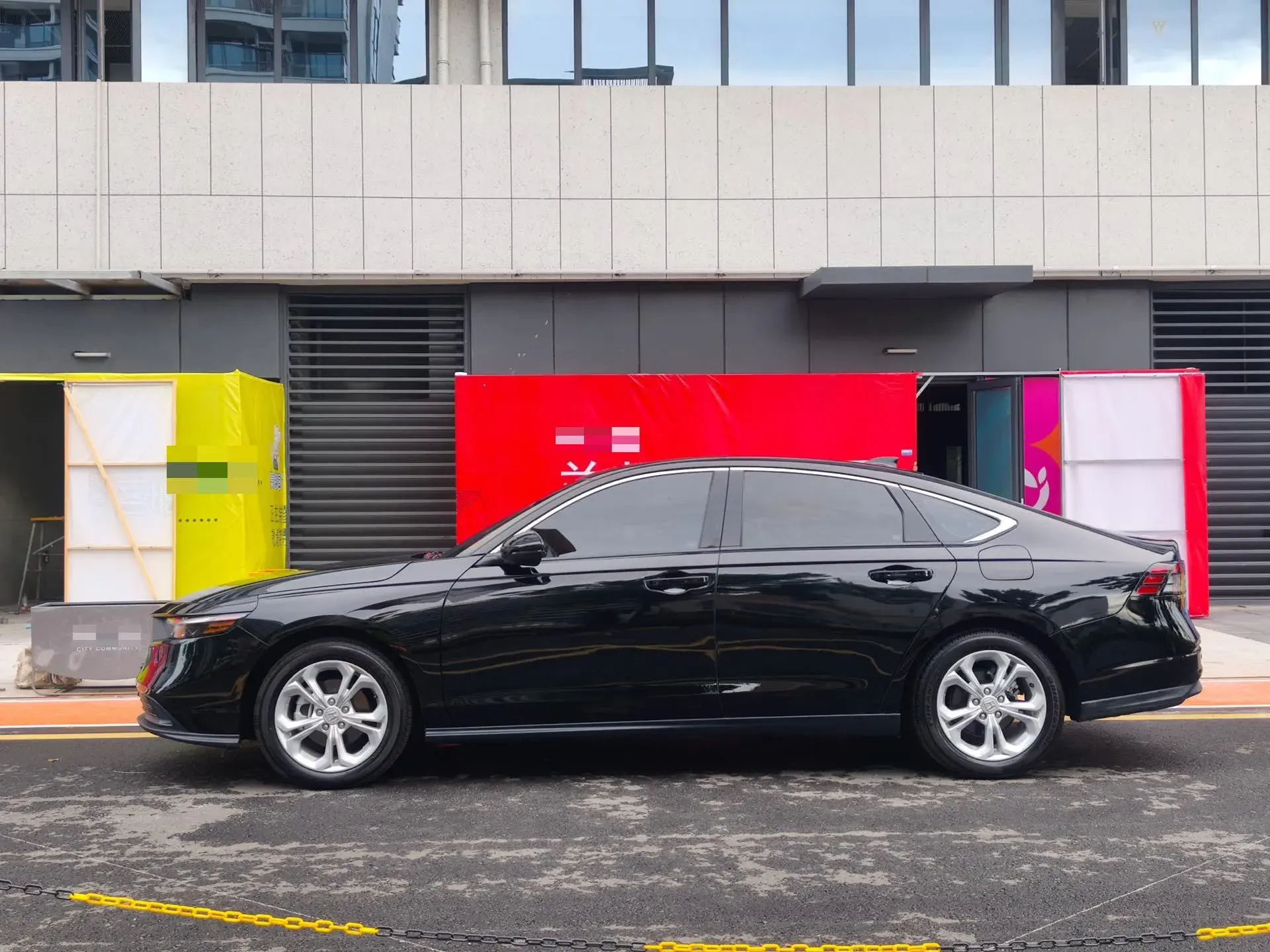 2023 HONDA ACCORD thumbnail 4