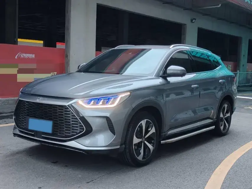 2022 BYD SONG view 1