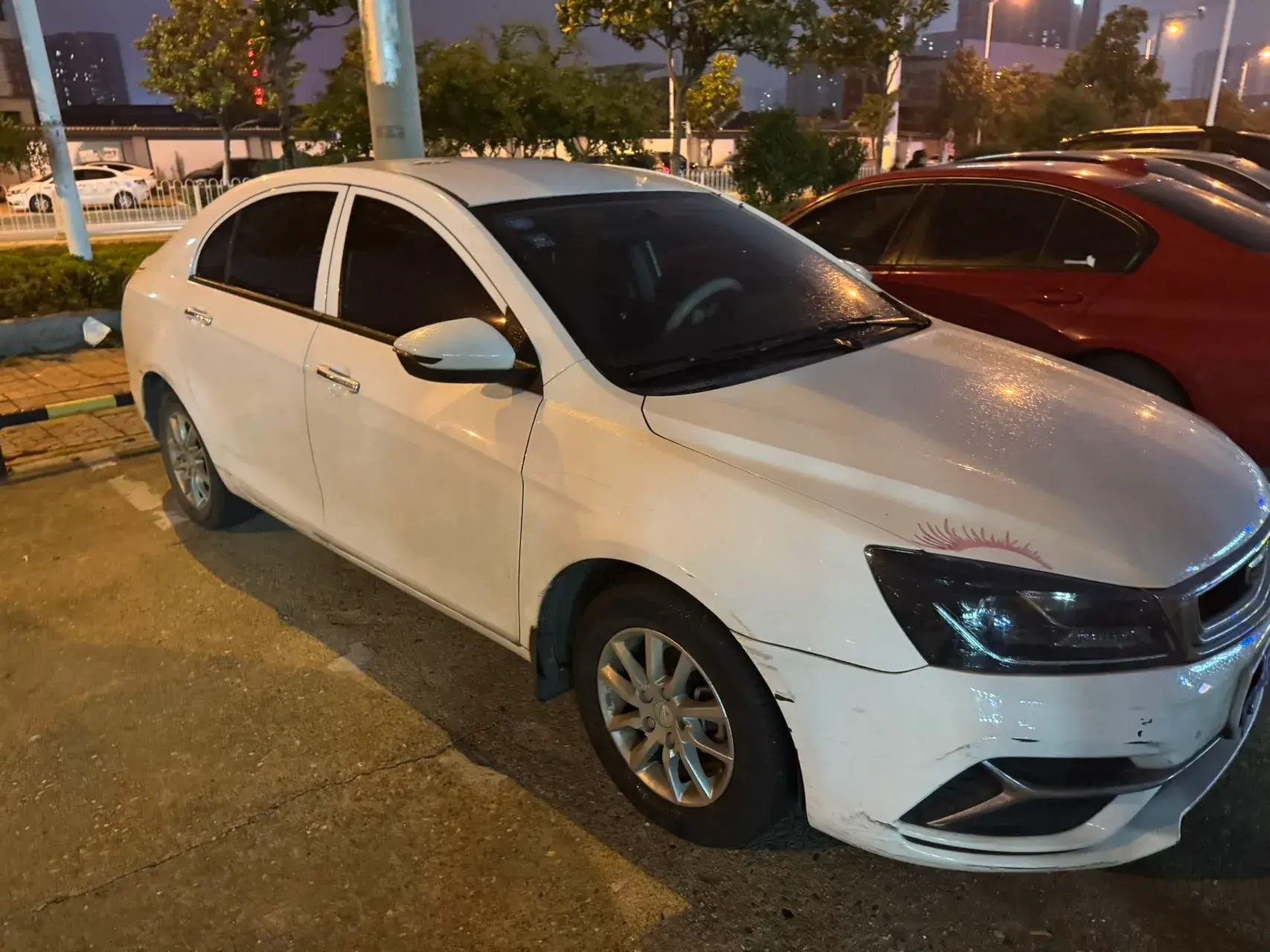2020 GEELY EMGRAND thumbnail 2