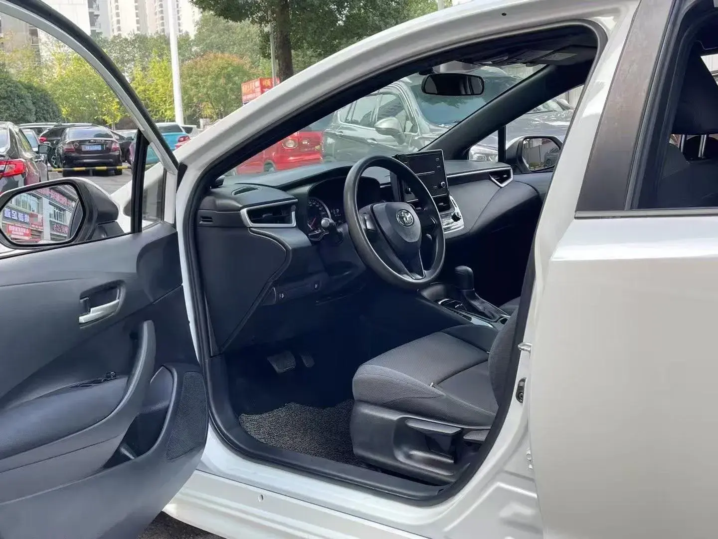 2019 TOYOTA LEVIN thumbnail 4