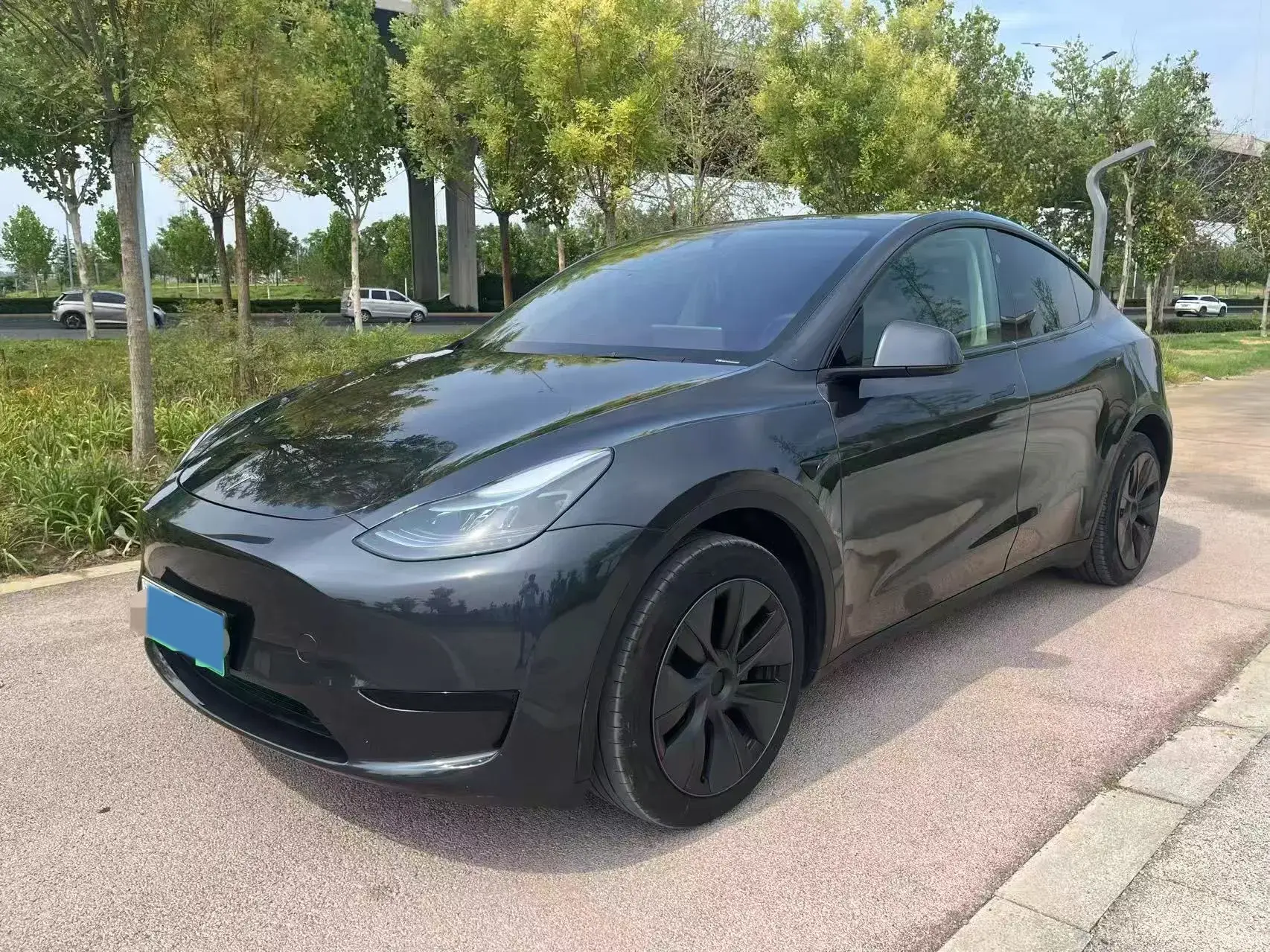 2024 TESLA MODEL view 1